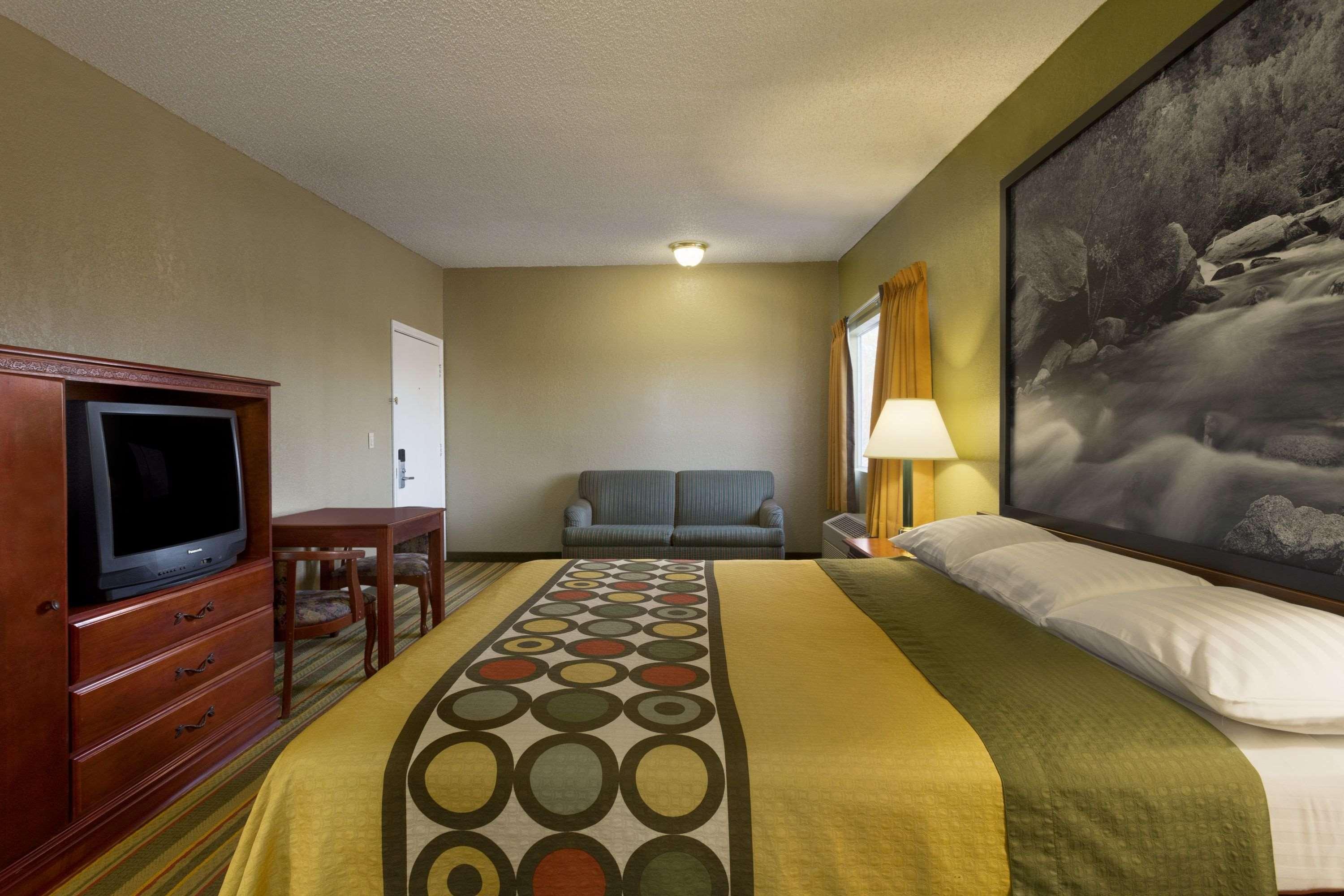 Motel Super 8 By Wyndham Ridgecrest Extérieur photo