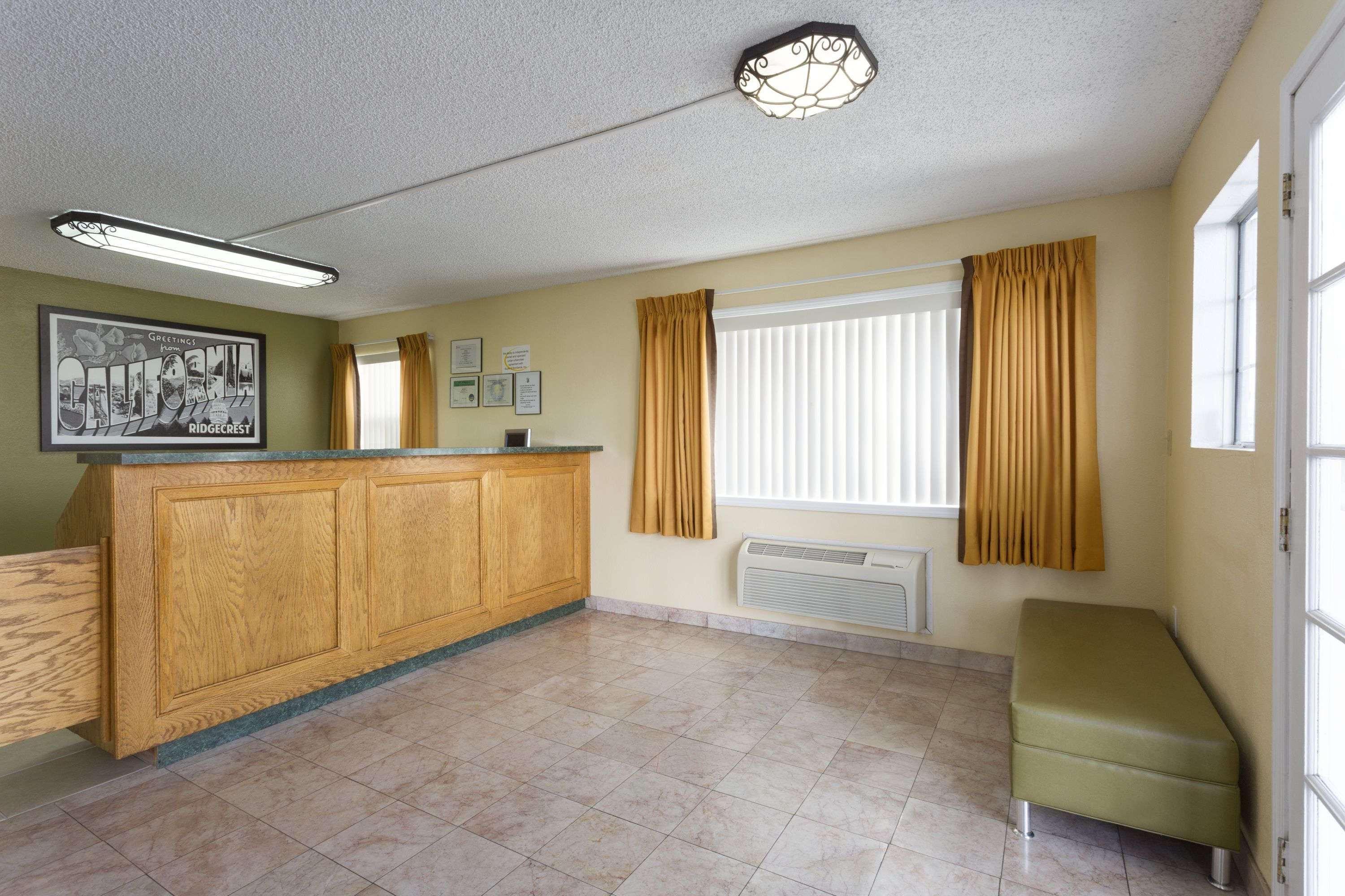 Motel Super 8 By Wyndham Ridgecrest Extérieur photo