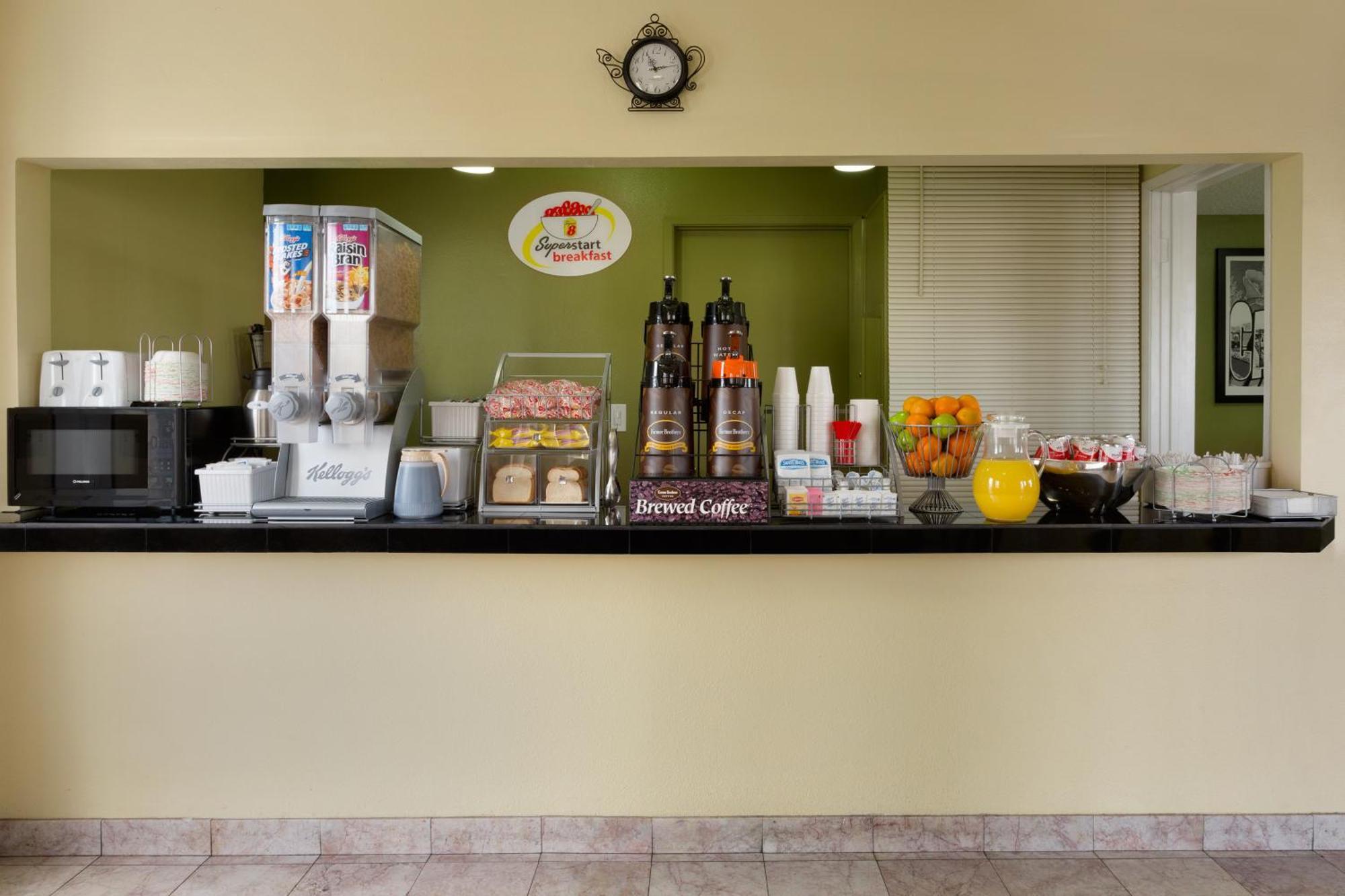 Motel Super 8 By Wyndham Ridgecrest Extérieur photo