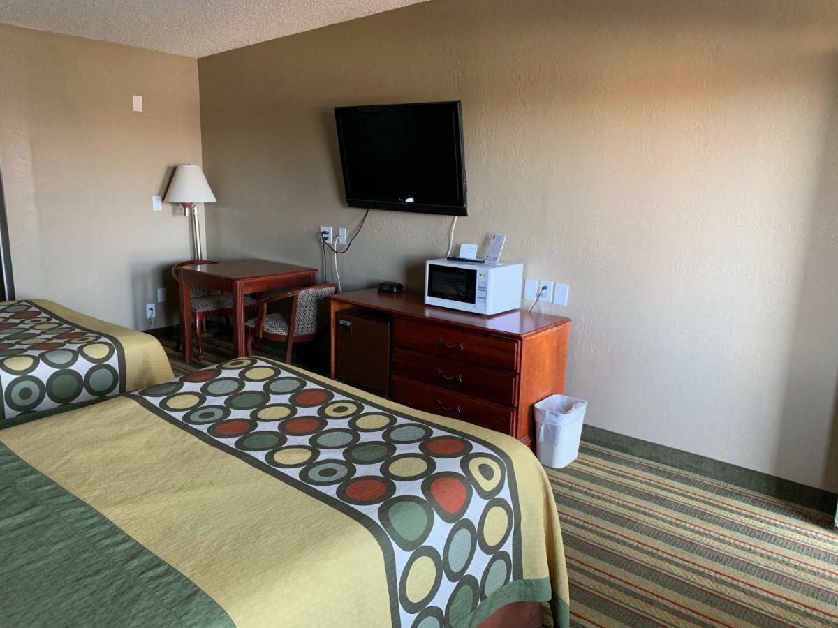 Motel Super 8 By Wyndham Ridgecrest Extérieur photo
